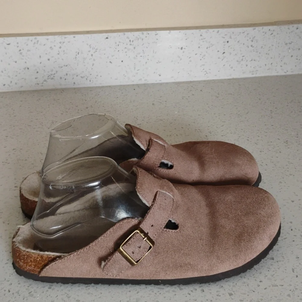 WHITE MOUNTAIN Size 9.5 Women